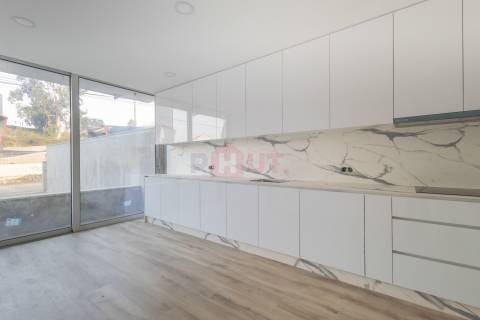 Moradia T3 Venda em Guilhufe e Urrô,Penafiel