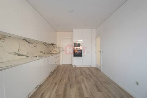 Moradia T3 Venda em Guilhufe e Urrô,Penafiel