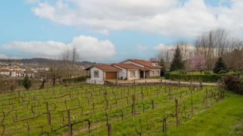 Moradia Isolada T4 Venda em Pedreira, Rande e Sernande,Felgueiras