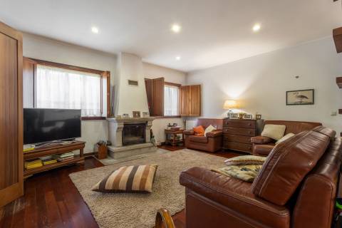 Moradia Isolada T4 Venda em Pedreira, Rande e Sernande,Felgueiras