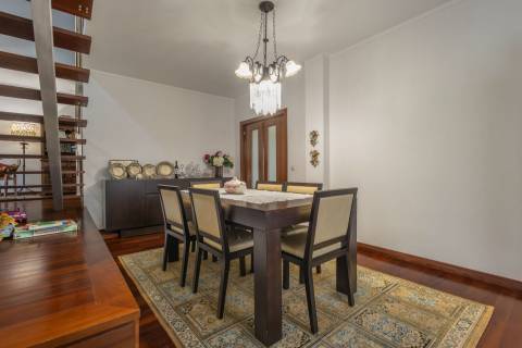 Moradia Isolada T4 Venda em Pedreira, Rande e Sernande,Felgueiras