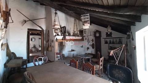 Moradia em Banda T2 Venda em Santa Maria da Devesa,Castelo de Vide