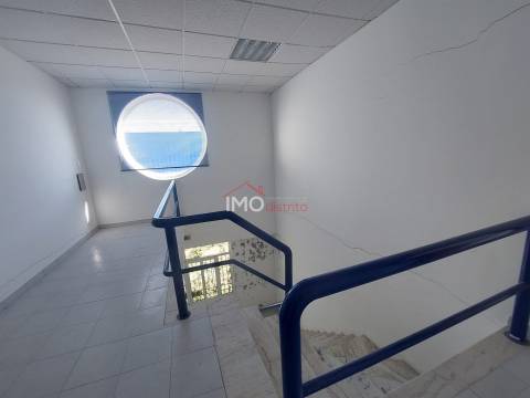 Armazém  Venda em Vila de Rei,Vila de Rei