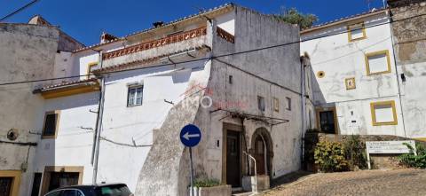Moradia Geminada T3 Venda em Santiago Maior,Castelo de Vide