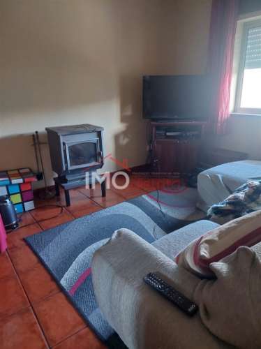 Armazém  Venda em Ribeira de Nisa e Carreiras,Portalegre