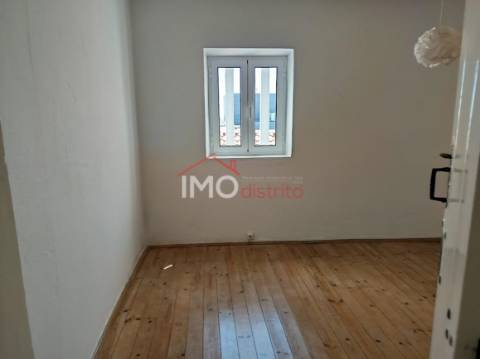 Prédio T1+3 Venda em Sé e São Lourenço,Portalegre