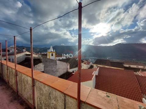Prédio T9 Venda em Santa Maria da Devesa,Castelo de Vide