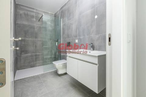 Apartamento T1 Venda em Repeses e São Salvador,Viseu