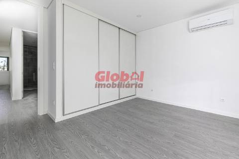 Apartamento T1 Venda em Repeses e São Salvador,Viseu