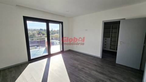 Moradia Isolada T4 Venda em Barreiros e Cepões,Viseu