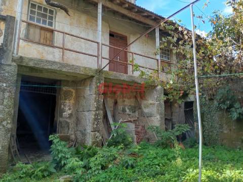Moradia para Restaurar  Venda em Queirã,Vouzela