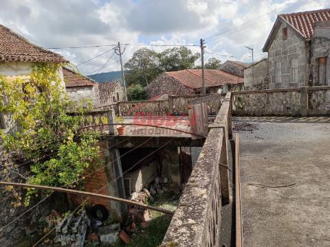 Moradia para Restaurar  Venda em Queirã,Vouzela