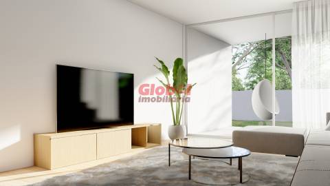 Moradia Geminada T4 Venda em Orgens,Viseu