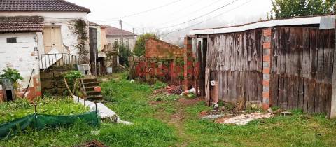 Moradia para Restaurar T4 Venda em Boa Aldeia, Farminhão e Torredeita,Viseu