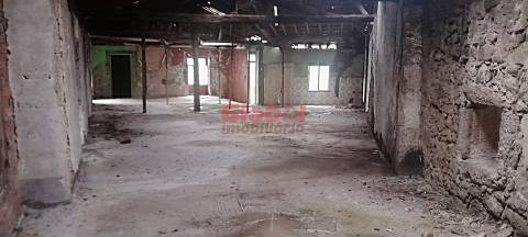 Moradia para Restaurar T4 Venda em Boa Aldeia, Farminhão e Torredeita,Viseu