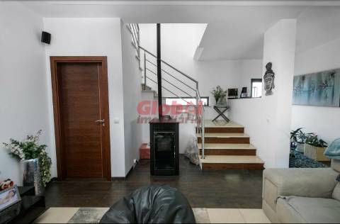 Moradia Geminada T4 Venda em Rio de Loba,Viseu