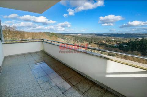 Moradia Geminada T4 Venda em Rio de Loba,Viseu