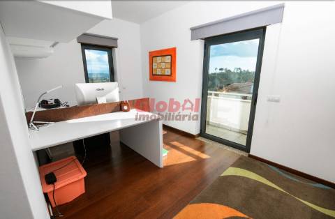 Moradia Geminada T4 Venda em Rio de Loba,Viseu