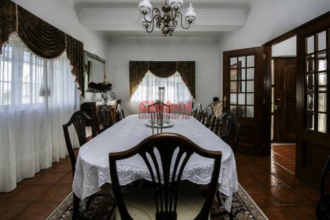 Moradia Isolada T5 Venda em Mões,Castro Daire