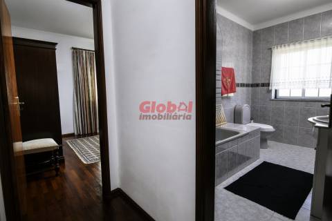 Moradia Isolada T5 Venda em Mões,Castro Daire