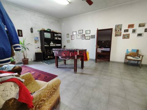 Moradia Geminada T5 Venda em Mundão,Viseu