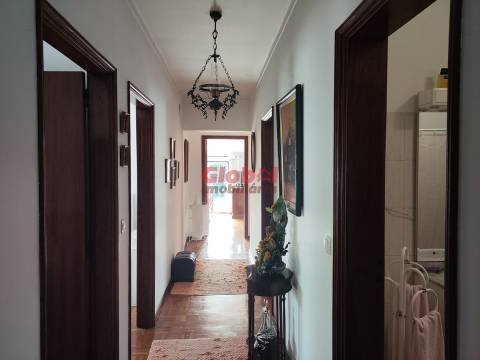 Moradia Geminada T5 Venda em Mundão,Viseu