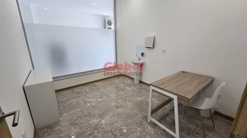 Loja  Venda em Ranhados,Viseu