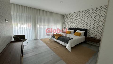 Moradia Geminada T5 Venda em Viseu,Viseu