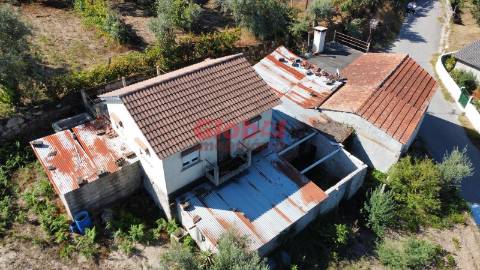 Moradia para Restaurar  Venda em Lordosa,Viseu