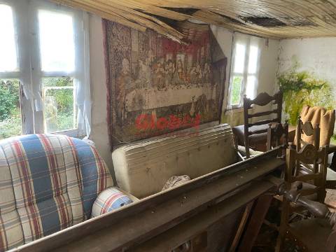 Moradia para Restaurar T3 Venda em Queiriga,Vila Nova de Paiva