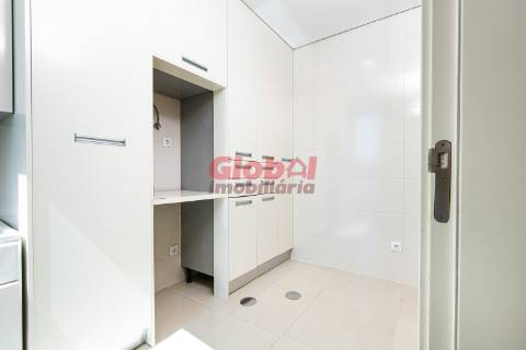 Apartamento T4 Venda em Viseu,Viseu