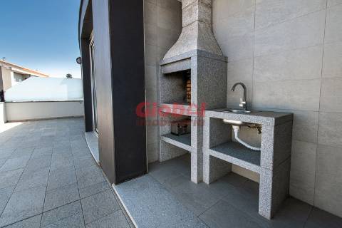 Apartamento T4 Venda em Viseu,Viseu