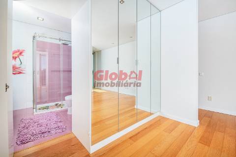 Apartamento T4 Venda em Viseu,Viseu