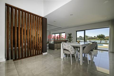 Moradia Isolada T4 Venda em Viseu,Viseu