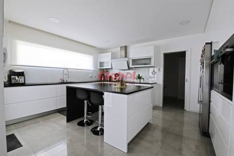 Moradia Isolada T4 Venda em Viseu,Viseu