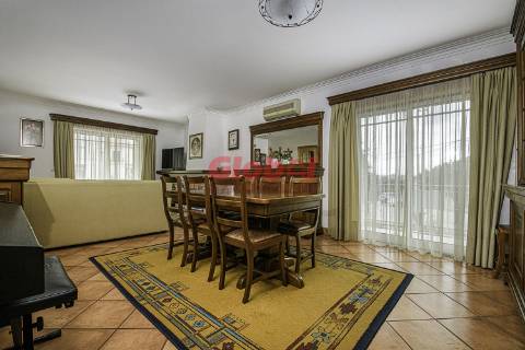 Moradia em Banda T4 Venda em Orgens,Viseu