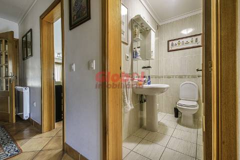 Moradia em Banda T4 Venda em Orgens,Viseu