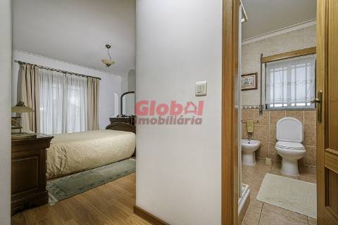 Moradia em Banda T4 Venda em Orgens,Viseu