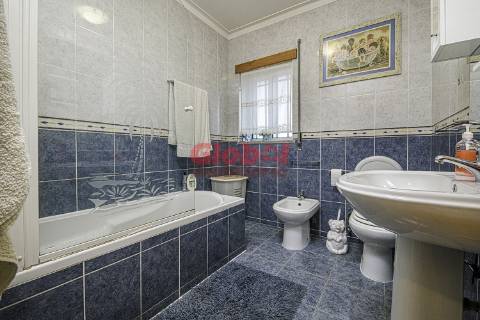 Moradia em Banda T4 Venda em Orgens,Viseu