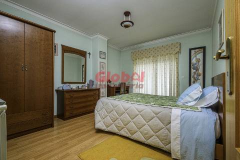 Moradia em Banda T4 Venda em Orgens,Viseu