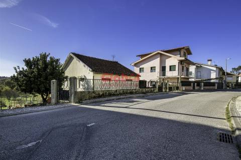 Moradia Isolada T3 Venda em Viseu,Viseu