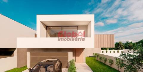 Moradia Geminada T4 Venda em Rio de Loba,Viseu