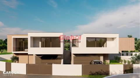 Moradia Geminada T4 Venda em Rio de Loba,Viseu