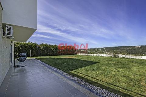 Moradia Isolada T4 Venda em Povolide,Viseu