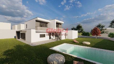 Moradia Isolada T4 Venda em Ribafeita,Viseu