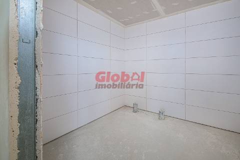 Loja  Venda em Ranhados,Viseu