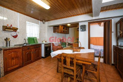 Moradia em Banda T3 Venda em Boa Aldeia, Farminhão e Torredeita,Viseu