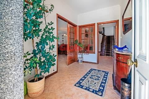 Moradia Geminada T4 Venda em São João de Lourosa,Viseu