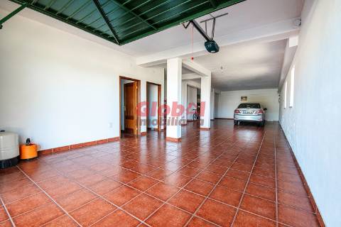 Moradia Geminada T4 Venda em São João de Lourosa,Viseu