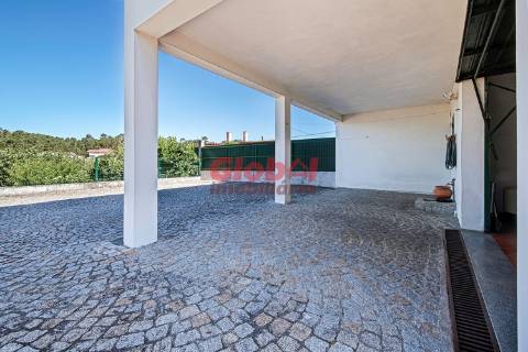 Moradia Geminada T4 Venda em São João de Lourosa,Viseu